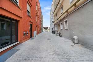 Urbanes Wohnen trifft auf historischen Charme!
Ihre 3-Zimmer Maisonette-Wohnung in der Altstadt! – 93047 Innenstadt, Regensburg – Vorschaubild 3