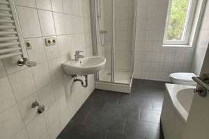 Großzügige 3-Raum-Wohnung mit Balkon! – Oebisfelder Straße 27, 39126 Rothensee, Magdeburg – Vorschaubild 4