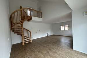 Große 3-Zimmer-Maisonette-Wohnung im Niedrigenergiehaus