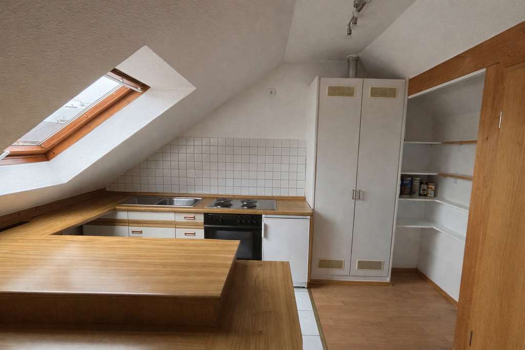 Immobilie in Kaiserslautern - Geplegtes 1-Zimmerwohnung im Zentrum von Kaiserslautern - Bild 1