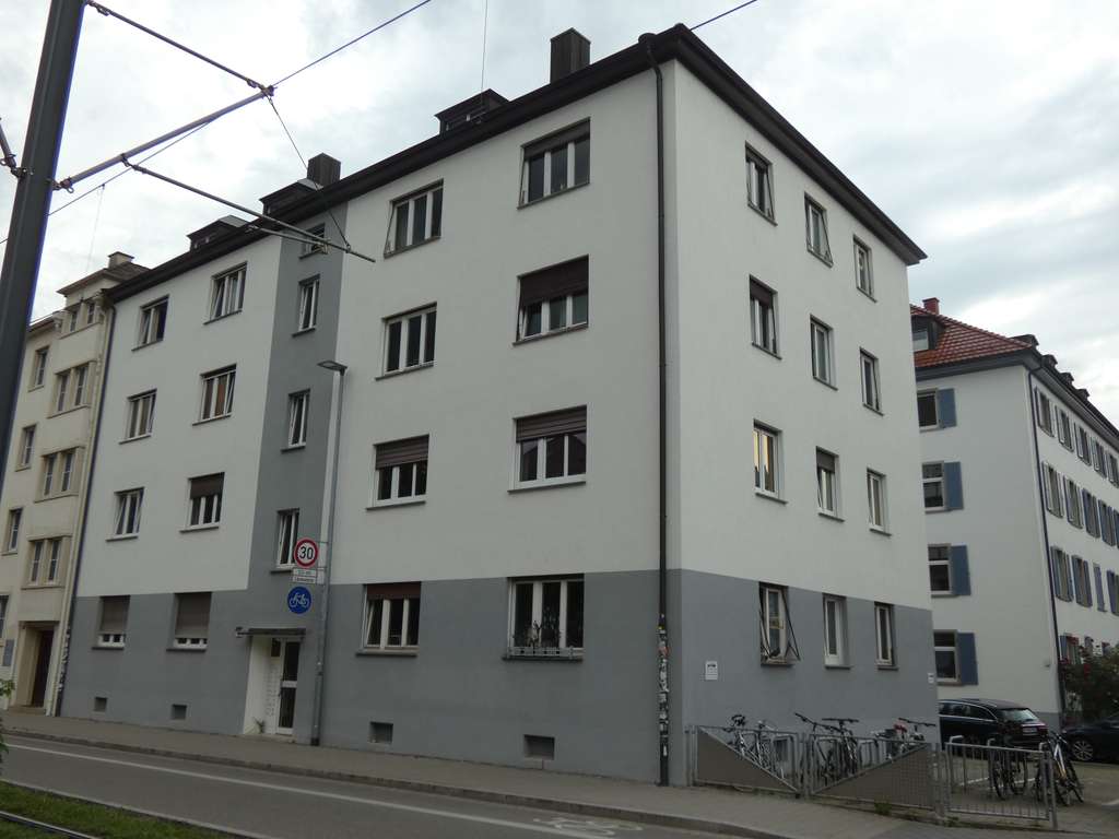 Immobilie in Freiburg im Breisgau - Preisgünstig wohnen in der 4-Zi.-Erbpacht ETW in Freiburg/Citylage - Bild 1