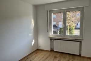 3 Zimmerwohnung mit Balkon in Mehrfamilienhaus in ruhiger Lage, Porz-Eil – Kurt-Schumacher-Straße 25, 51145 Eil, Köln – Vorschaubild 9