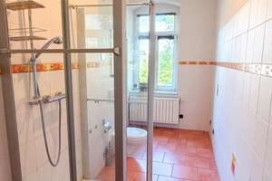 Familienwohnung mit 7-Zimmern, zwei Balkonen, Sauna und Klimaanlage in Dresden-Trachau – Die vollständige Adresse der Immobilie erhältst du vom Anbieter., 1129 Trachau, Dresden – Vorschaubild 22