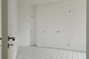 Mit Video: Praktische Hochparterre-Wohnung mit Tageslichtbad – Otto-Richter-Straße 40, 39116 Sudenburg, Magdeburg – Vorschaubild 8