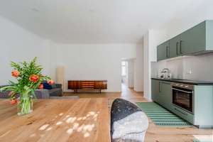 ruhige und helle Wohnung mitten im Gräfekiez – Die vollständige Adresse der Immobilie erhältst du vom Anbieter., 10967 Kreuzberg, Berlin – Vorschaubild 3