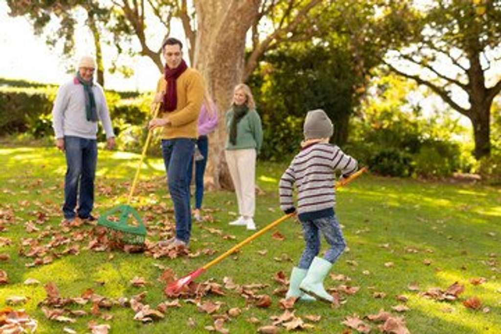 Tür an Tür mit Freunden oder Familie und doch für sich alleine! - Zweifamilienhaus in ruhigem Wohngebiet inkl. Baugrundstück