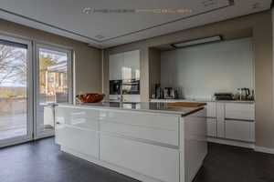 Design trifft Lebensqualität: Premium-Haus mit Pool und umfangreicher Ausstattung – Oberbergischer Kreis – Vorschaubild 18