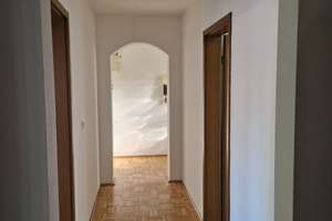 Große 2-Zi. Whg im 1. OG mit Balkon u. Küche – Steinbrinkstr. 294, 46145 Sterkrade-Mitte, Oberhausen – Vorschaubild 6