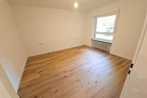 Provisionsfreie 3-Zi-Wohnung- Renoviert mit Südbalkon in der Herzogstrasse – Herzogstrasse 112, 80796 Neuschwabing, München – Vorschaubild 6