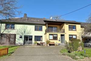 **Wohnen, Arbeiten und Leben mit viel Raum und Charakter** – Die vollständige Adresse der Immobilie erhältst du vom Anbieter., 54597 Rommersheim – Vorschaubild 2