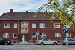 Das Objekt ist ein klassisches Mehrfamilienhaus in zentraler Lage von Oberhausen. – Schlagelstrasse 16-18, 46045 Styrum, Oberhausen – Vorschaubild 4