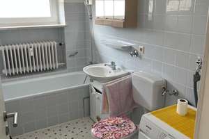 Augsburg-Lechhausen, Quellenstr. 11, mit 61 qm Wohnfläche, 1 OG mit hochwertiger Ausstattung Balkon – Quellenstr. 11, 86153 Lechhausen-Süd, Augsburg – Vorschaubild 9
