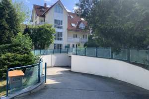 Vermietete lichtdurchflutete 3 Zimmer Maisonette-Wohnung (ca. 84 qm) mit 3 Balkonen * TG-Stellplatz – Die vollständige Adresse der Immobilie erhältst du vom Anbieter., 1328 Weißig, Dresden – Vorschaubild 6