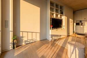 Exklusives Studio im AM TACHELES: Herzog & de Meuron Architektur mit Balkon & In-House Spa – Die vollständige Adresse der Immobilie erhältst du vom Anbieter., 10117 Mitte (Ortsteil), Berlin – Vorschaubild 2