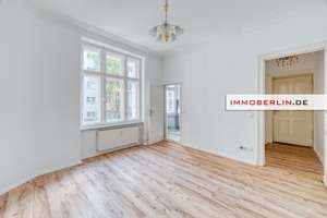 IMMOBERLIN.DE - Stilvolle Stuck-Altbauwohnung in ruhiger Lage – Die vollständige Adresse der Immobilie erhältst du vom Anbieter., 10827 Schöneberg, Berlin – Vorschaubild 2