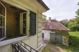 *R E S E R V I E R T * Historische Villa auf fast 3000 qm Traumgrund - weitere Bebauung möglich – Aichach-Friedberg (Kreis) – Vorschaubild 2