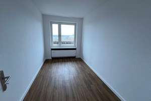 Herrliche Aussichten-nicht nur vom Balkon! 6-Zimmer-Residenz, Erstbezug nach Modernisierung, 2 Bäder – Goltsteinstr. 93, 50968 Bayenthal, Köln – Vorschaubild 10