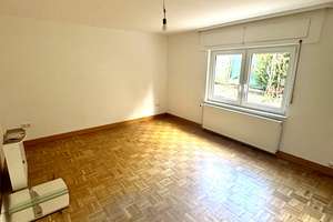 🏡 Ruhig gelegenes Haus mit großem Balkon und besonderem Flair – Die vollständige Adresse der Immobilie erhältst du vom Anbieter., 65201 Schierstein, Wiesbaden – Vorschaubild 4