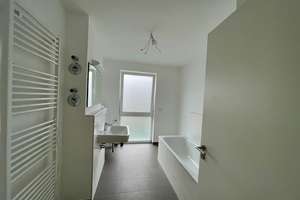 Lichtdurchflutete 4-Zimmer-Wohnung mit Einbauküche – Die vollständige Adresse der Immobilie erhältst du vom Anbieter., 68305 Käfertal, Mannheim – Vorschaubild 10