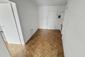 Seltene 2-Zimmer-Terrassenwohnung in guter Wohnlage von Leverkusen-Schlebusch – Die vollständige Adresse der Immobilie erhältst du vom Anbieter., 51375 Schlebusch, Leverkusen – Vorschaubild 4