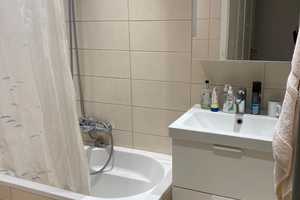 Sonnige 3-Zimmer-Wohnung mit Balkon und EBK in München Freimann – München – Vorschaubild 3