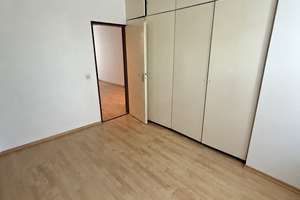 2-Zimmer-Wohnung mit Loggia in Düsseldorf-Derendorf – 40476 Derendorf, Düsseldorf – Vorschaubild 6