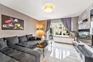 Klushof - Renoviertes Reihenmittelhaus in zentraler Lage – Die vollständige Adresse der Immobilie erhältst du vom Anbieter., 27576 Klushof, Bremerhaven – Vorschaubild 2