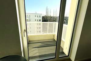 Modernes voll möbliertes Apartment mit Süd-Balkon!! – Otto-Franke-Straße 45, 12489 Adlershof, Berlin – Vorschaubild 4