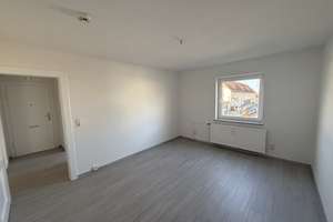 Charmante 3-Zimmer-Wohnung in Top-Lage – Frisch renoviert & ideal für Pendler! – Breslauer Straße 28, 38239 Thiede, Salzgitter – Vorschaubild 2