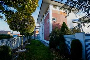 Stadtvilla mit zwei Wohneinheiten, großem Grundstück und Premium-Ausstattung in Top-Lage – Die vollständige Adresse der Immobilie erhältst du vom Anbieter., 38448 Vorsfelde, Wolfsburg – Vorschaubild 6
