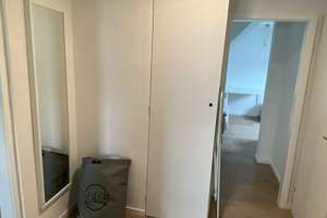 Helle 2,5-Zimmer Dachgeschosswohnung in Stuttgart-Untertürkheim – Die vollständige Adresse der Immobilie erhältst du vom Anbieter., 70327 Untertürkheim (Ortsteil), Stuttgart – Vorschaubild 2
