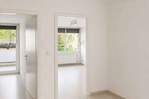 Gepflegte 2-Zimmer-Wohnung mit zwei Balkonen, Einbauküche und Duplexgaragenstellplatz – in Isarnähe – Die vollständige Adresse der Immobilie erhältst du vom Anbieter., 81379 Thalkirchen, München – Vorschaubild 6