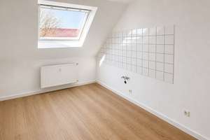 Lebendig wohnen in Bielefeld: 3-Zimmer-Dachgeschosswohnung – 33647 Brackwede, Bielefeld – Vorschaubild 8