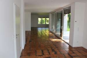Zwei- Fam.-Haus mit zwei Wohnungen, komplett oder jede Wohnung Einzel zu vermieten. – Plückertzstr. 32a, 47804 Forstwald, Krefeld – Vorschaubild 9