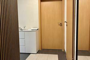Helle 3-Zimmer-Eigentumswohnung mit
Süd-West-Loggia direkt am Garather Forst – Die vollständige Adresse der Immobilie erhältst du vom Anbieter., 40595 Garath, Düsseldorf – Vorschaubild 2