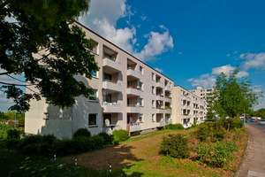 Wohnen in Schildesche - Renovierte 3-Zimmer Wohnung mit Balkon! – Am Pfarracker 37 B, 33611 Schildesche, Bielefeld – Vorschaubild 1