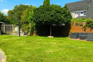 Einfamilienhaus mit schönem Garten  – Die vollständige Adresse der Immobilie erhältst du vom Anbieter., 27574 Geestemünde, Bremerhaven – Vorschaubild 3