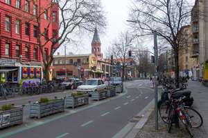 3-Zimmer-Altbau sucht dich!! Option zur eigenen Terrasse! – Die vollständige Adresse der Immobilie erhältst du vom Anbieter., 10965 Kreuzberg, Berlin – Vorschaubild 2