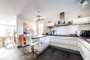Architektenhaus in moderner Staffelgeschoss-Bauweise – Die vollständige Adresse der Immobilie erhältst du vom Anbieter., 33154 Salzkotten – Vorschaubild 4