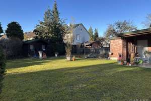 Schönes Dreifamilienhaus auf großzügigem Süd-/West-Grundstück mit zusätzlichem Baurecht – Die vollständige Adresse der Immobilie erhältst du vom Anbieter., 82256 Fürstenfeldbruck – Vorschaubild 11
