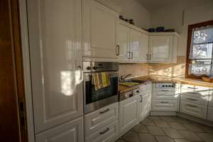 Freistehendes Haus in ruhiger Lage von Bergen mit Einliegerwohnung, gewerblich nutzbar – 60388 Bergen-Enkheim, Frankfurt am Main – Vorschaubild 9