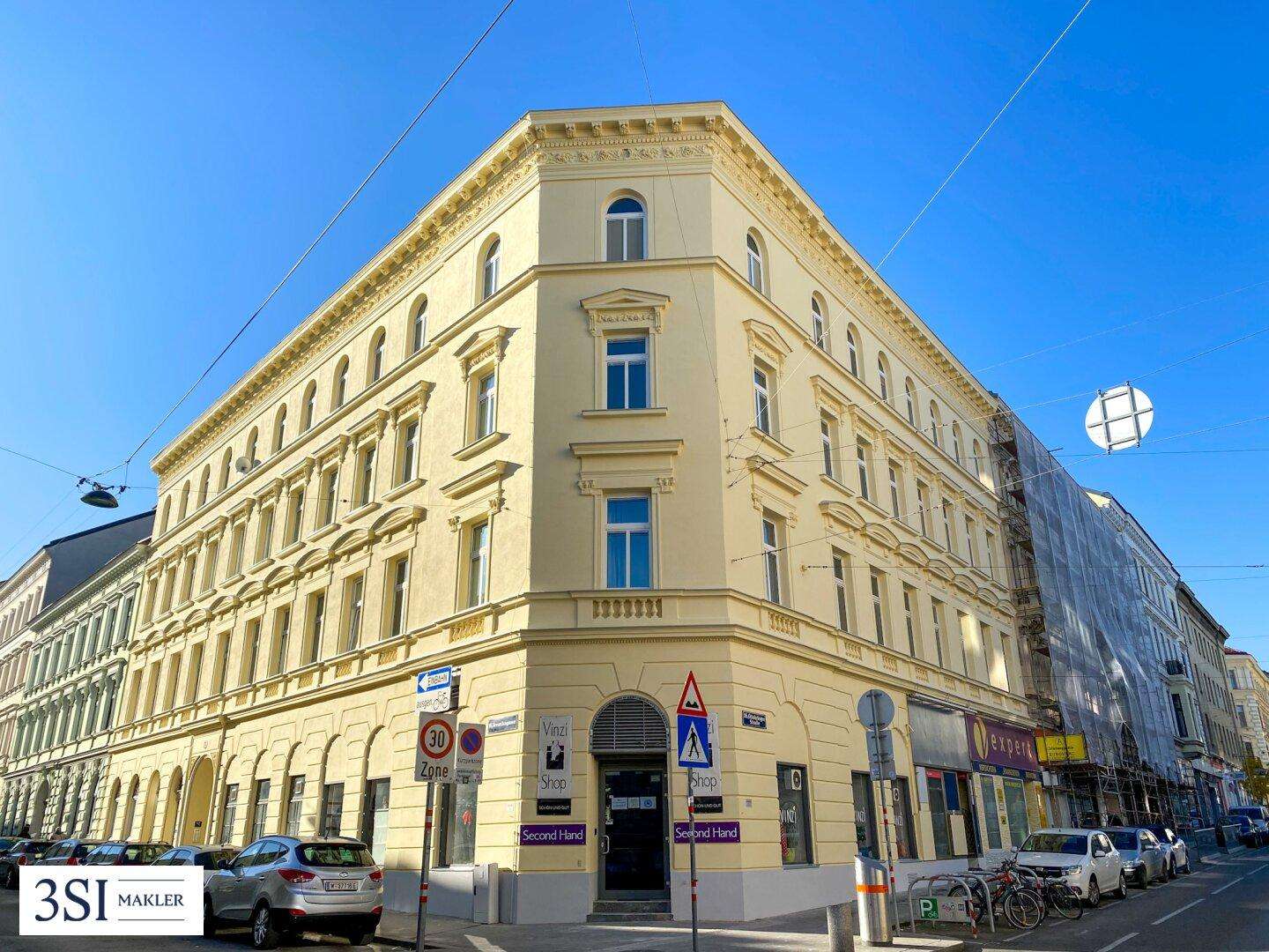 Sanierungsbedürftige Altbauwohnung- Lift im Haus- Saniertes Gebäude- Nähe Yppenplatz!