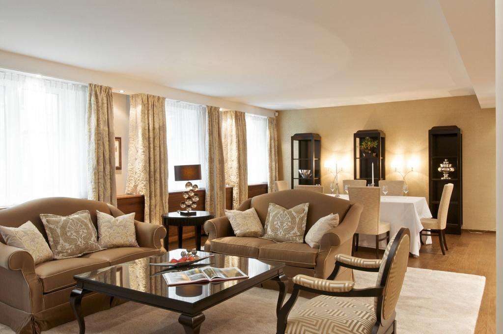 TOP LOCATION NEAR PALAIS COBURG | EXCLUSIVE, FULLY EQUIPPED LUXURY APARTMENT | READY TO MOVE IN