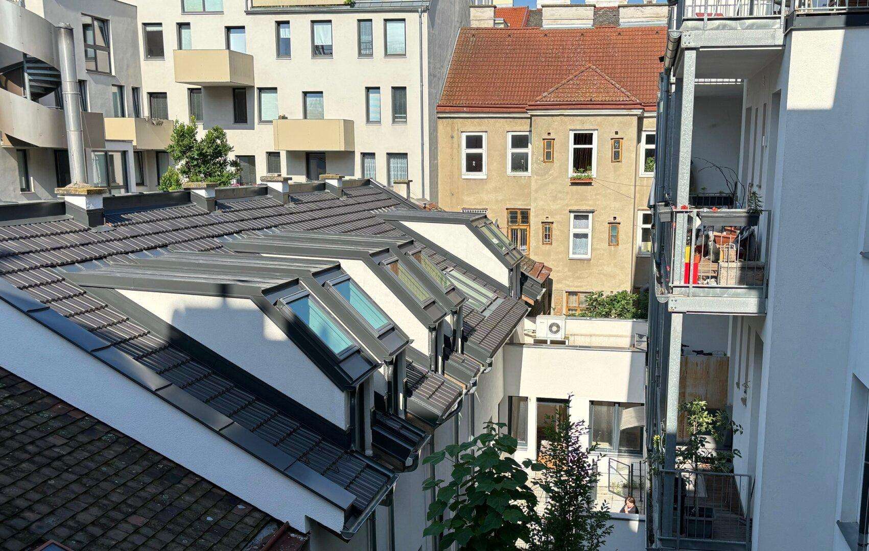 3-Zimmer Erstbezug Maisonette mit Terrasse im ruhigen Hofgebäude! Kurzzeitmiete möglich