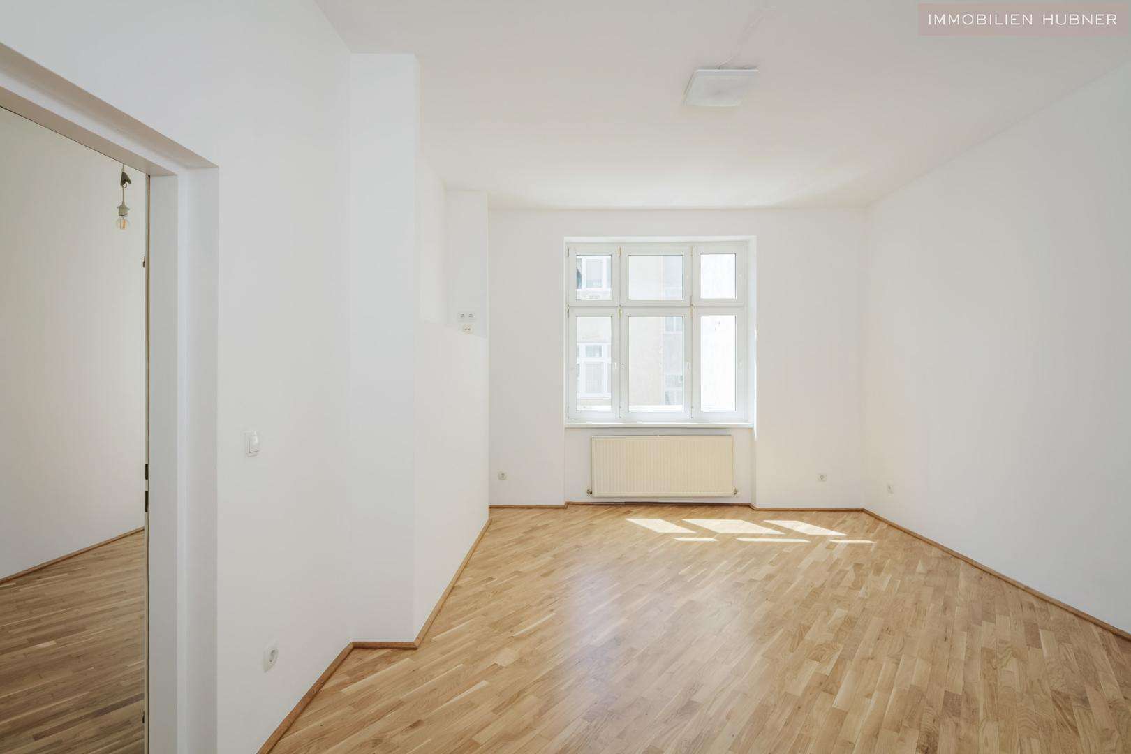 3D Tour! Renovierte 3 Zimmerwohnung mit toller Anbindung und Infrastruktur. Ihr neues Zuhause wartet auf Sie!