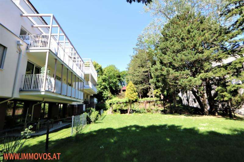 Toplage Kaasgraben: 4 Zimmer Wohnung mit 2 Terassen ++ Perfect calm family home with 3 bedrooms + 2 balconies + garage