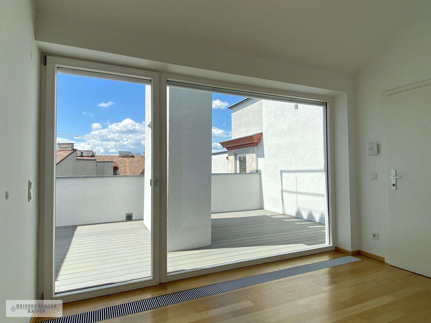 MARGARETENHOF /// Dachterrassenwohnung in einzigartiger Lage