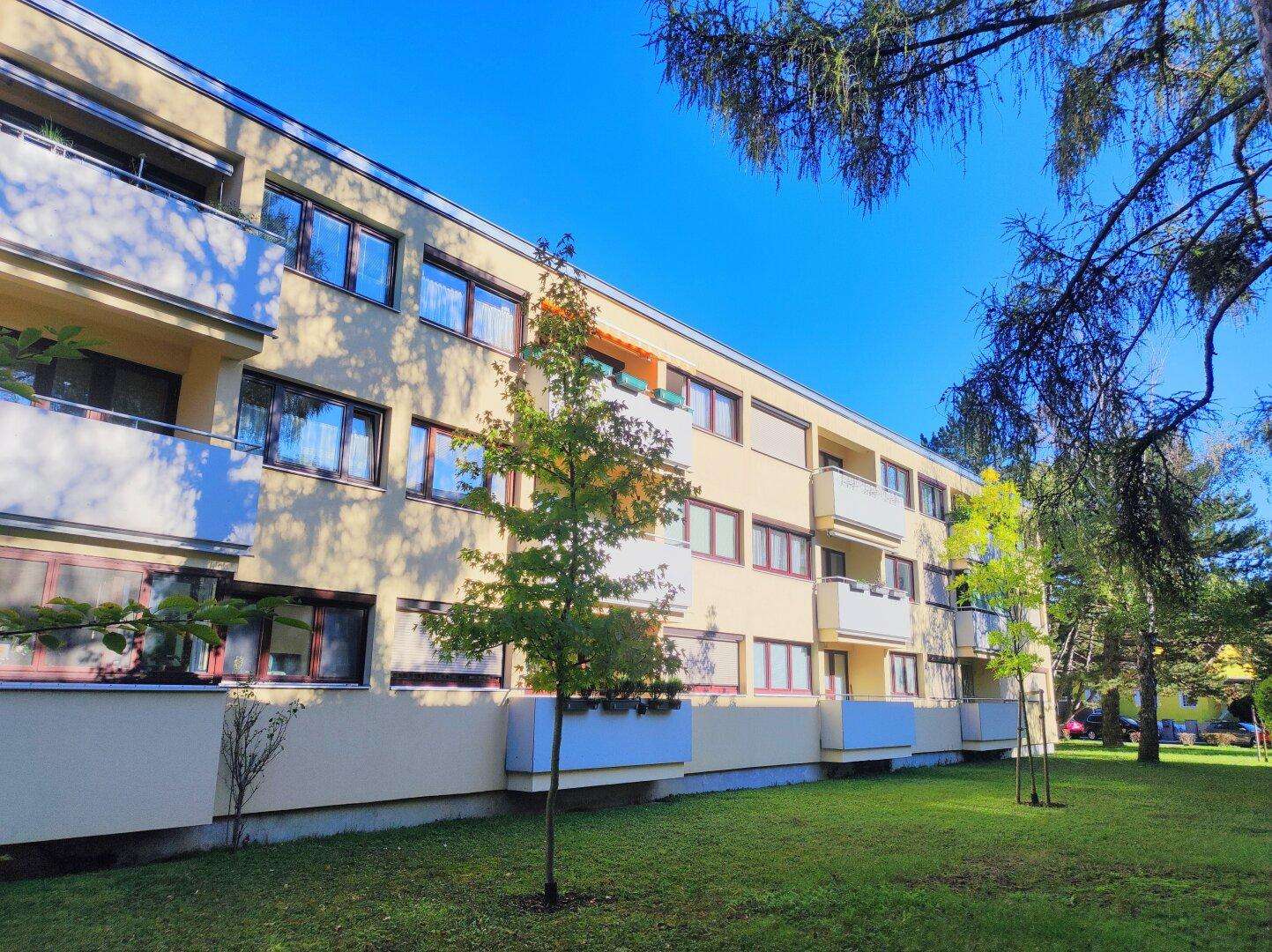 NÄHE REICHE LIESING - Sonnige 3-Zimmer Wohnung mit Loggia