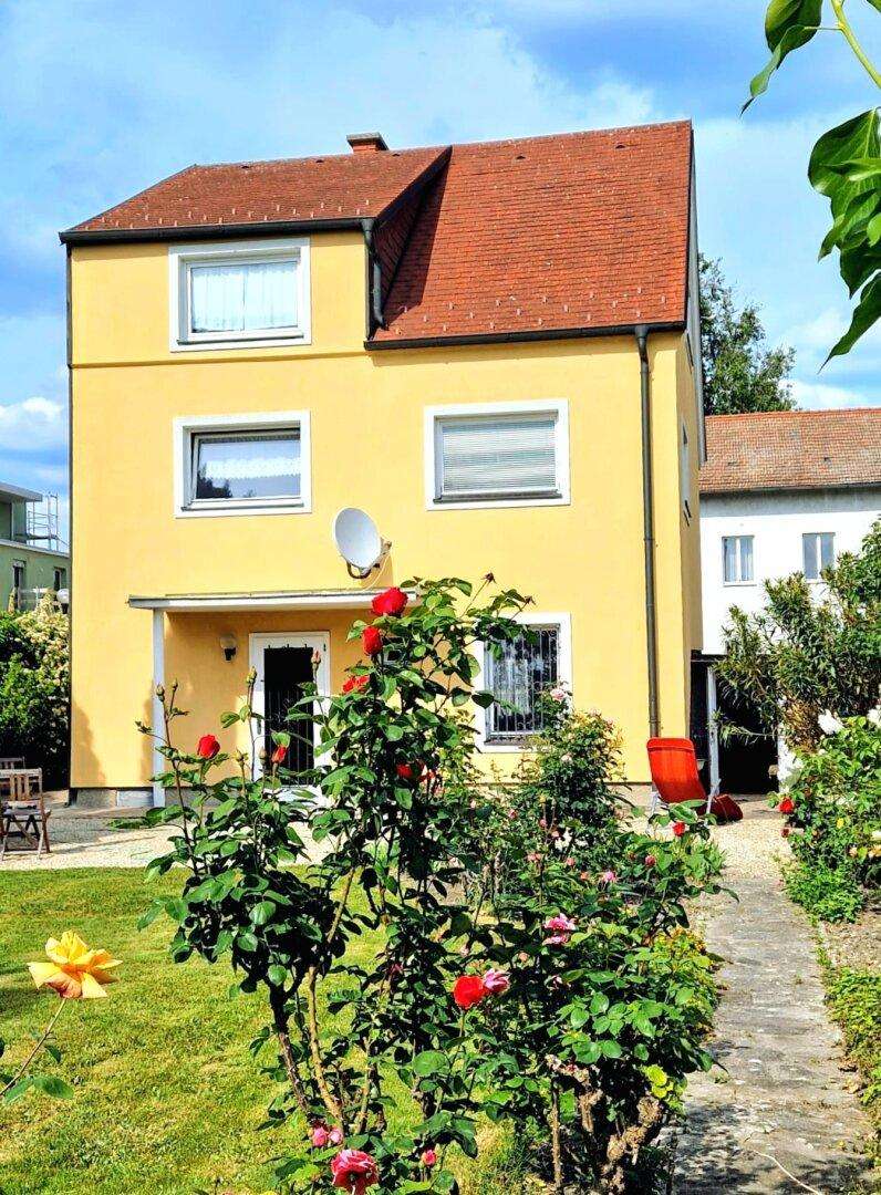 Renovierungsbedürftiges Traumhaus mit Garten & Garage in Korneuburger TOP-Lage!