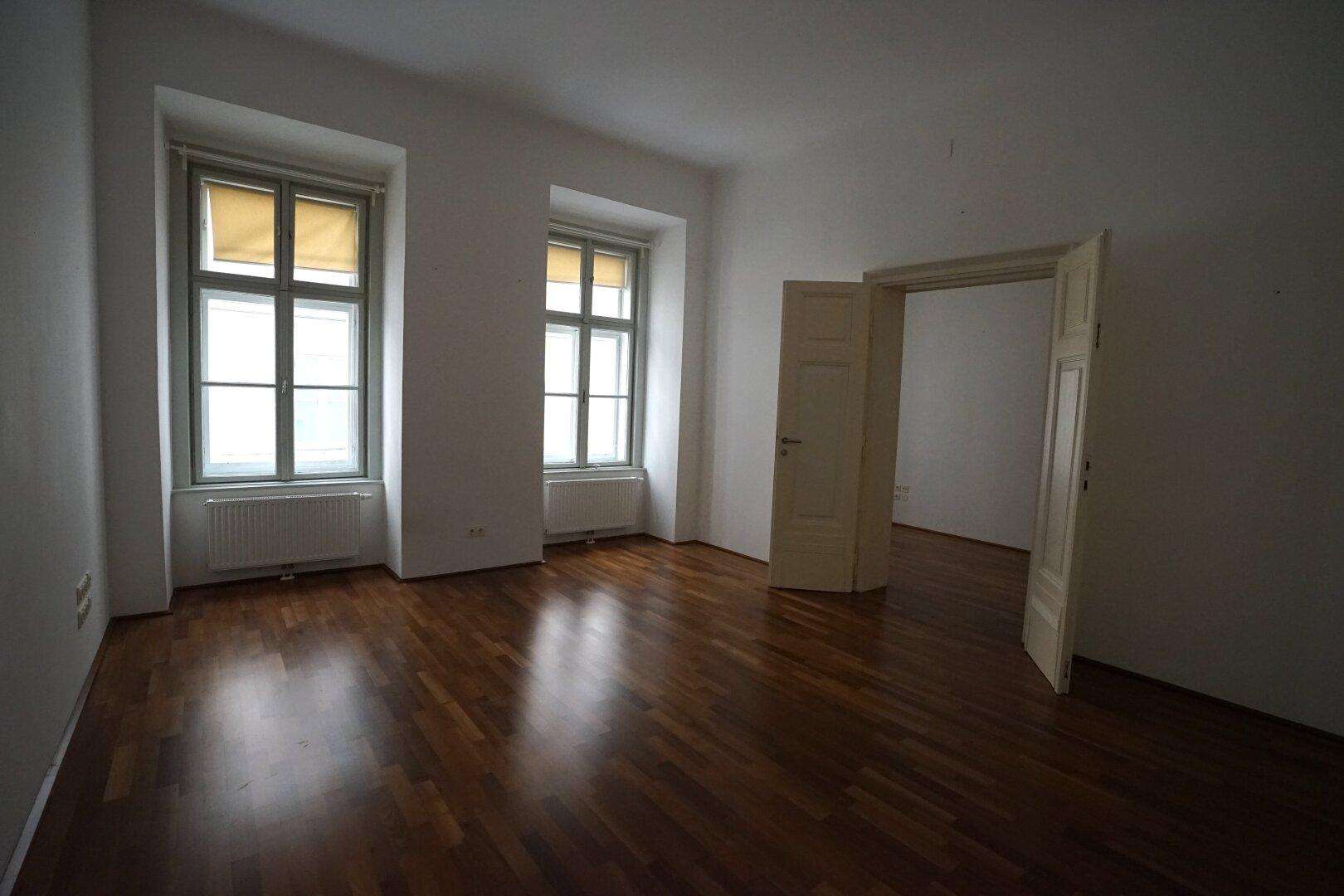 1010 Wien: Schöne 2-Zimmer Wohnung am Fleischmarkt; 56m²; 1.017,- Euro Miete